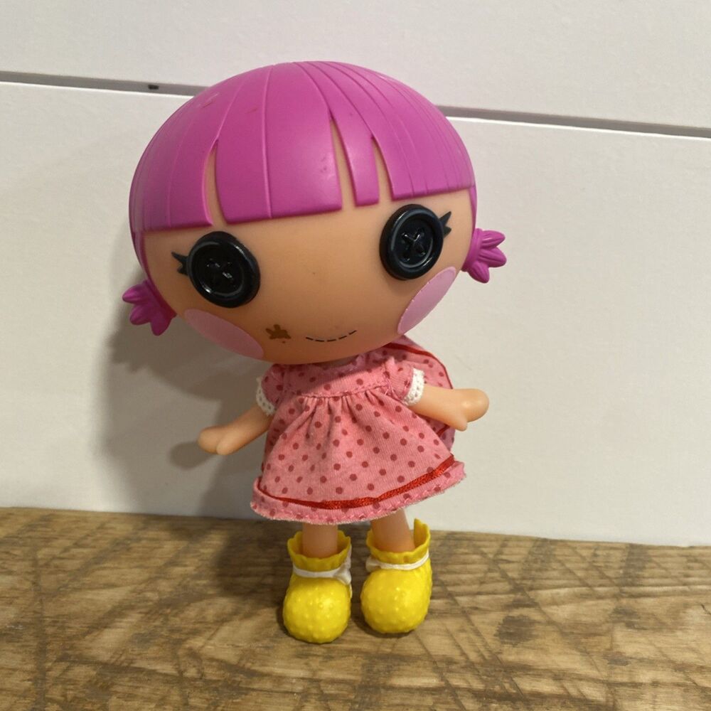 Lalaloopsy Play Doll Pink Hair Button Eyes Yellow Shoes Removable Clothes